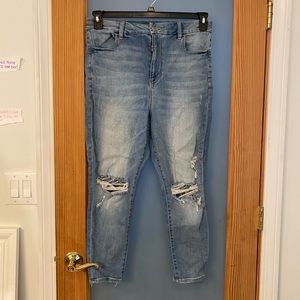 AEO Curvy Highest Rise Jegging